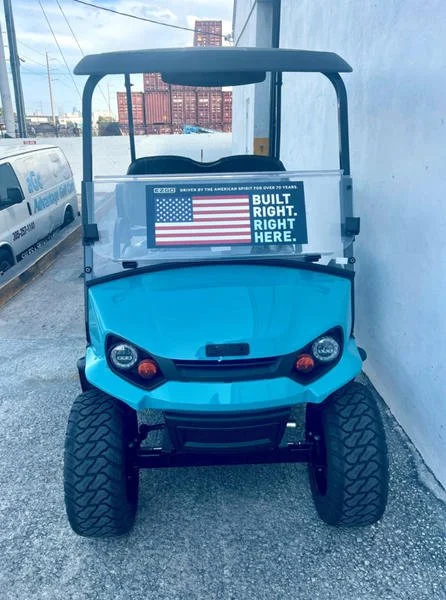 3622148-001-F2B39575-D2DC-4250-B491-2CB2ACEC5CA4.webp 2024 E-Z-GO Express S4 ELiTE 2.2 lithium four-passenger golf cart