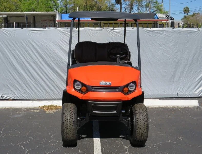 3649519-001-2DF2B359-ECB3-4824-A0A5-BBA6F183DC89.webp 2025 E-Z-GO Express 4 gas four-passenger golf cart VIN 3649519