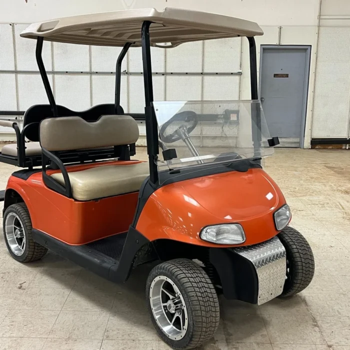 EMT-21241-001-2009-e-z-go-rxv.webp E-Z-GO RXV golf cart