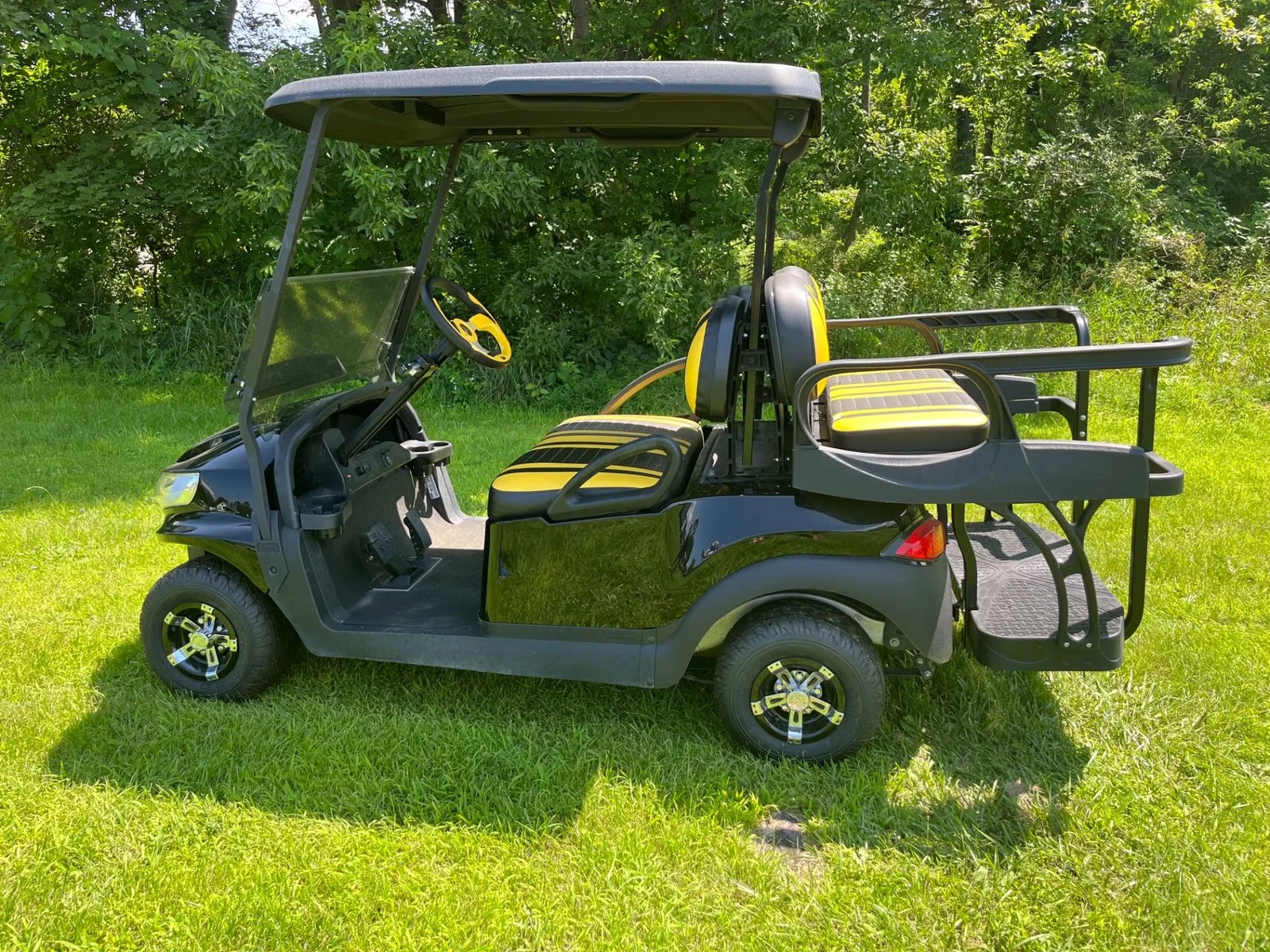 Gas golf carts for sale in USA - Club Car Tempo at DLR Golf Carts