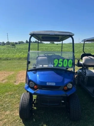 2025 E-Z-GO Express 4 ELiTE golf cart in Electric Blue