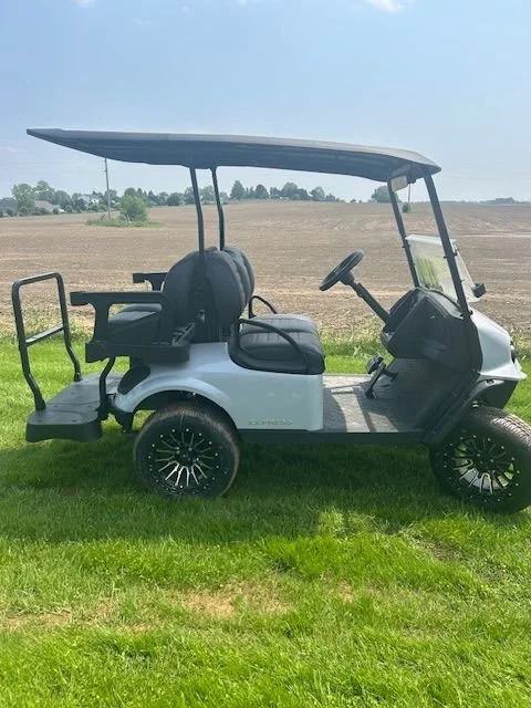 EMT-21311-001-6000000001-1.webp 2025 E-Z-GO Express S4 Gas golf cart in Stardust