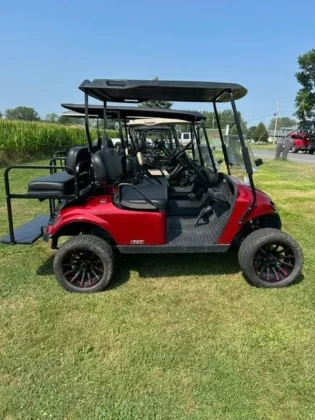 2014 E-Z-GO TXT Electric golf cart in Inferno Red, stock 3069491