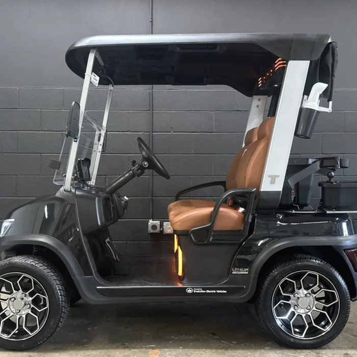 EMT-23152-005-New-Tara-Roadster-2-ssss.webp