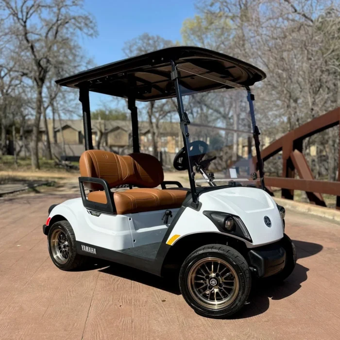 EMT-23307-001-y5.webp 2024 Yamaha Drive2 gas golf cart in White