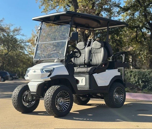 EMT-23547-001-atlaswhite4pl2.webp 2026 Atlas four-passenger lifted White 105Ah lithium golf cart serial 4L012611-003740