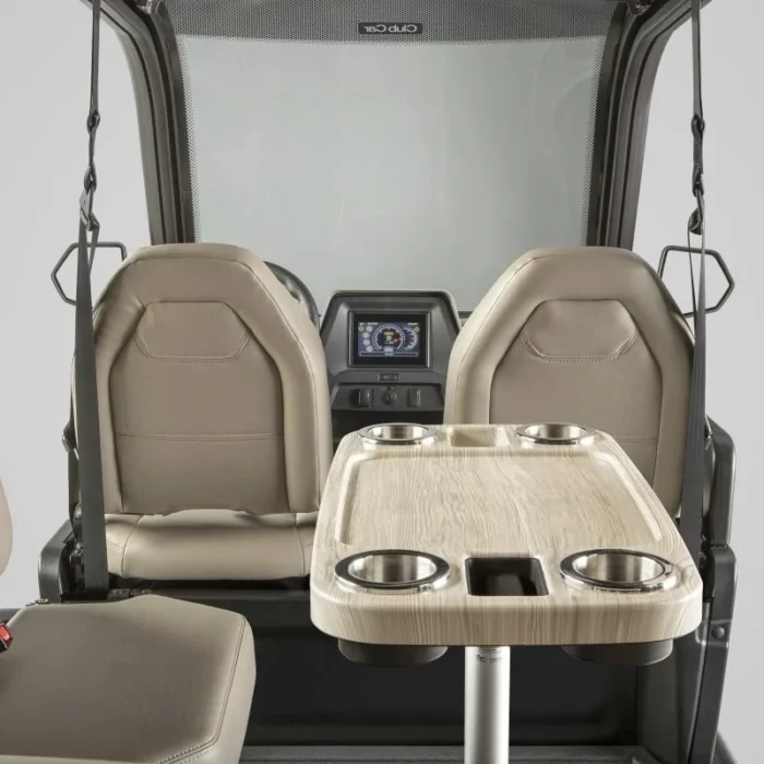 EMT-23742-013-CC_2022_CRU_RearSeating_2B.webp