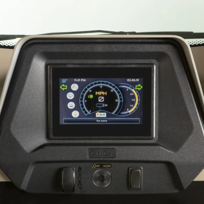 EMT-23742-014-CC_2022_CRU_DashDisplay_2.webp