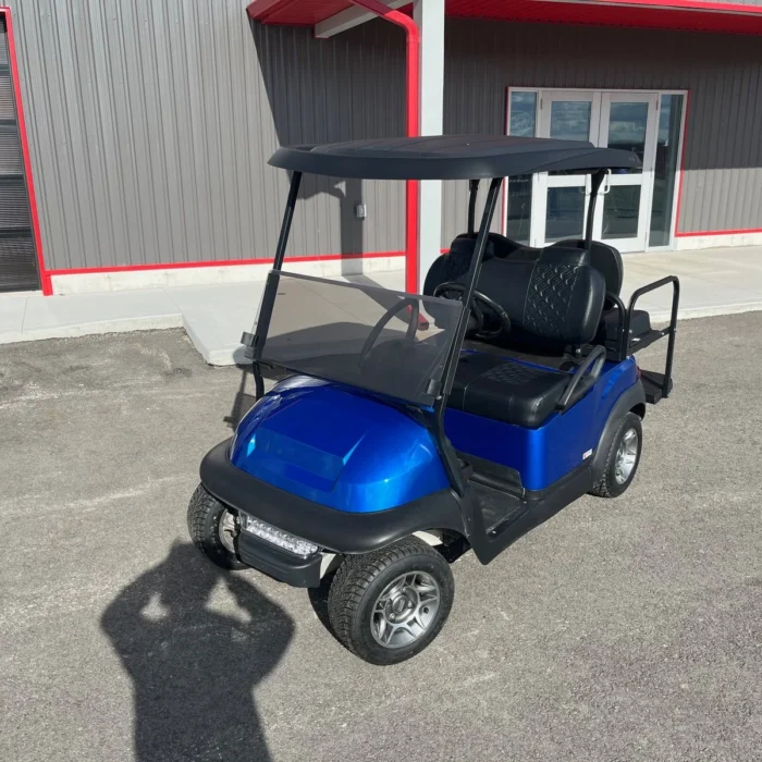 EMT-24324-001-IMG_8693.webp 2015 Club Car Precedent Metallic Blue Pearl four-passenger 48V electric golf cart