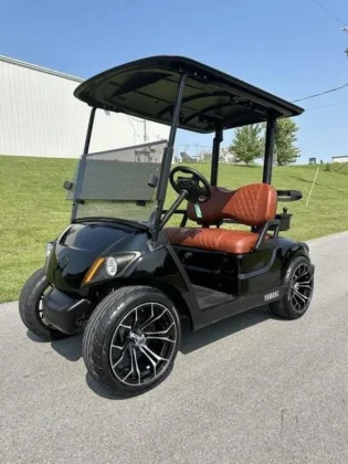 2021 Yamaha Drive2 EFI Quietech two-passenger gas golf cart stock EMT-24670