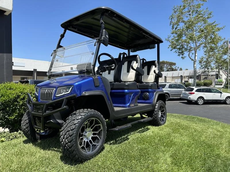 EMT-24911-001-D2D7FFB7-F5FE-4E5C-8B20-347FCD96B561.webp 2025 Evolution D5 Maverick 4 Portimao Blue lifted four-passenger lithium golf cart stock EMT-24911