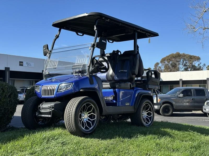 EMT-25403-001-1ECC2534-A6D5-469E-B01E-6626364B0D70.webp 2025 Evolution D5 Ranger 2+2 Portimao Blue lithium golf cart, SKU EMT-25403