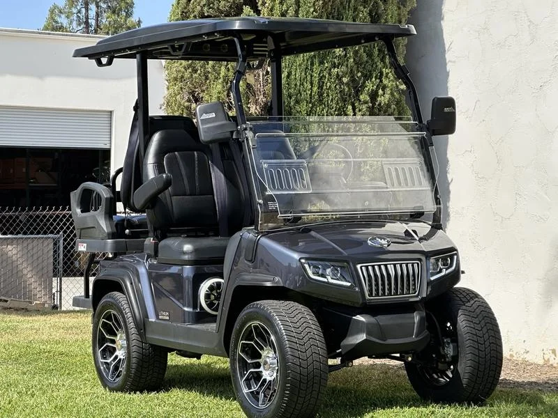 EMT-25469-001-A4591147-1AC5-485C-9DD5-976F99BE8B23-1.webp 2025 Evolution D5 Ranger 2+2 Plus Arctic Grey lithium golf cart, SKU EMT-25469