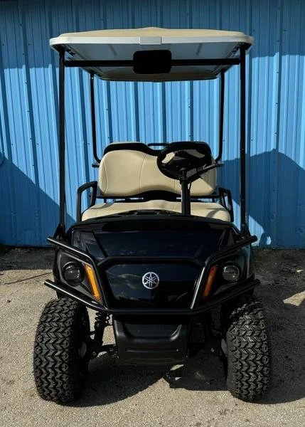 J0D-804069-001-97C8F56C-AAF3-4C39-BAED-FBC127017C73.webp 2025 Yamaha Adventurer Sport 2+2 gas four-passenger golf cart VIN J0D-804069