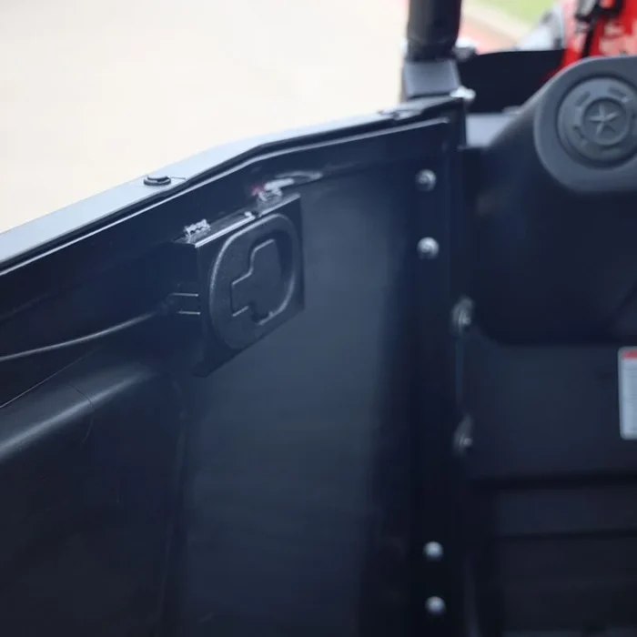 MAXIMUS-800CC-EFI-4-SEATS-019-20-15.webp