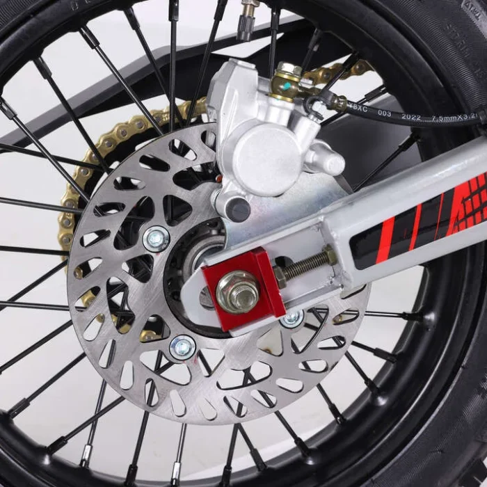 NEW-DBX1-140CC-DIRT-BIKE-035-35-10.webp