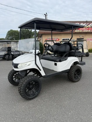 Navitas TAC2 Pearl White Phoenix 48V AC lithium golf cart