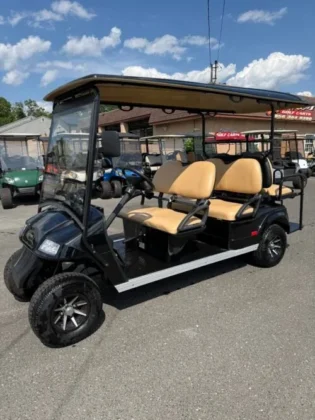 2019 Star Classic 4+2 48V LSV six-seat cart in Black