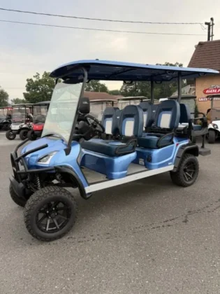 2021 Star Sirius 4+2L 48V LSV in Blue Metallic