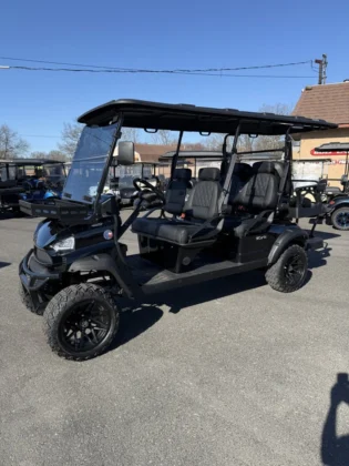 2025 VCarts Limo Black Metallic 186Ah lithium six-passenger LSV