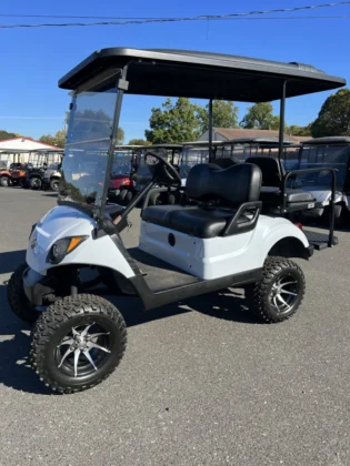 2017 Yamaha Drive2 Pearl White Metallic electric golf cart with 6-inch lift