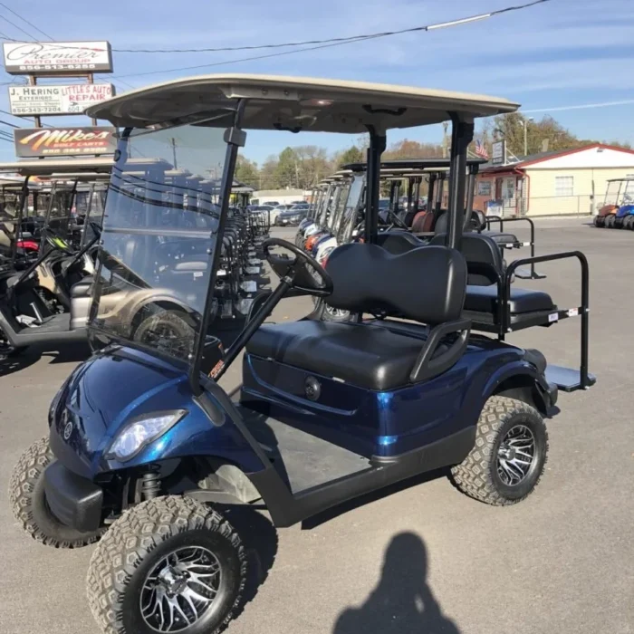 2016 Yamaha Drive lifted electric golf cart in Blue Flake Metallic