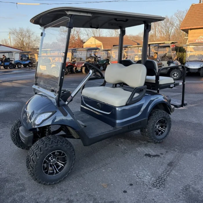 YD3DUBLMTNSW-001-IMG_9867.webp 2016 Yamaha Drive 48V custom lifted electric golf cart in Dust Blue Metallic