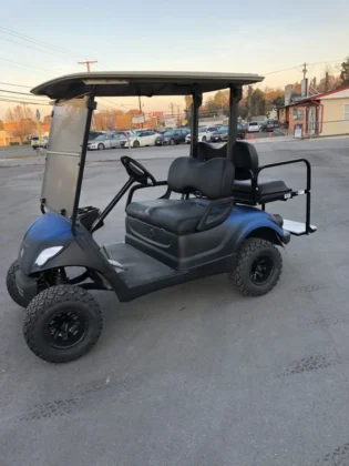 2016 Yamaha Drive lifted electric golf cart with Matte Black and Blue Fade