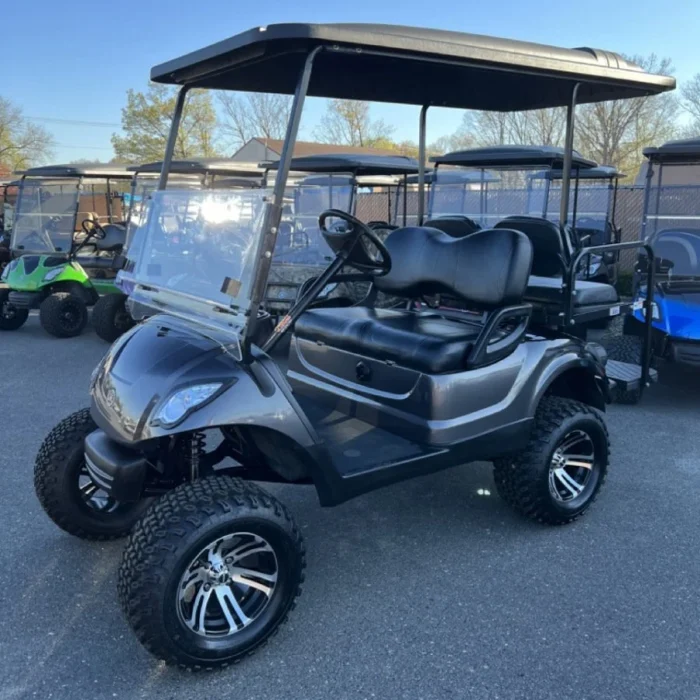 YD6GRBLFABLKER-001-IMG_4797-Large.webp 2016 Yamaha Drive electric golf cart with Grey and Black Fade and 6-inch lift