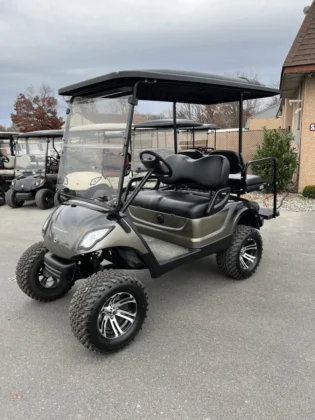 2016 Yamaha Drive electric golf cart with Pewter and Black Fade and 6-inch lift